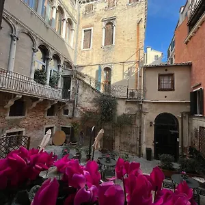 Corte Del Doge Di Rialto Frühstückspension